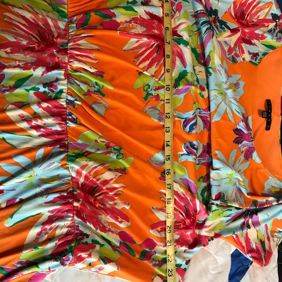 Dress - Picture 3 of 8